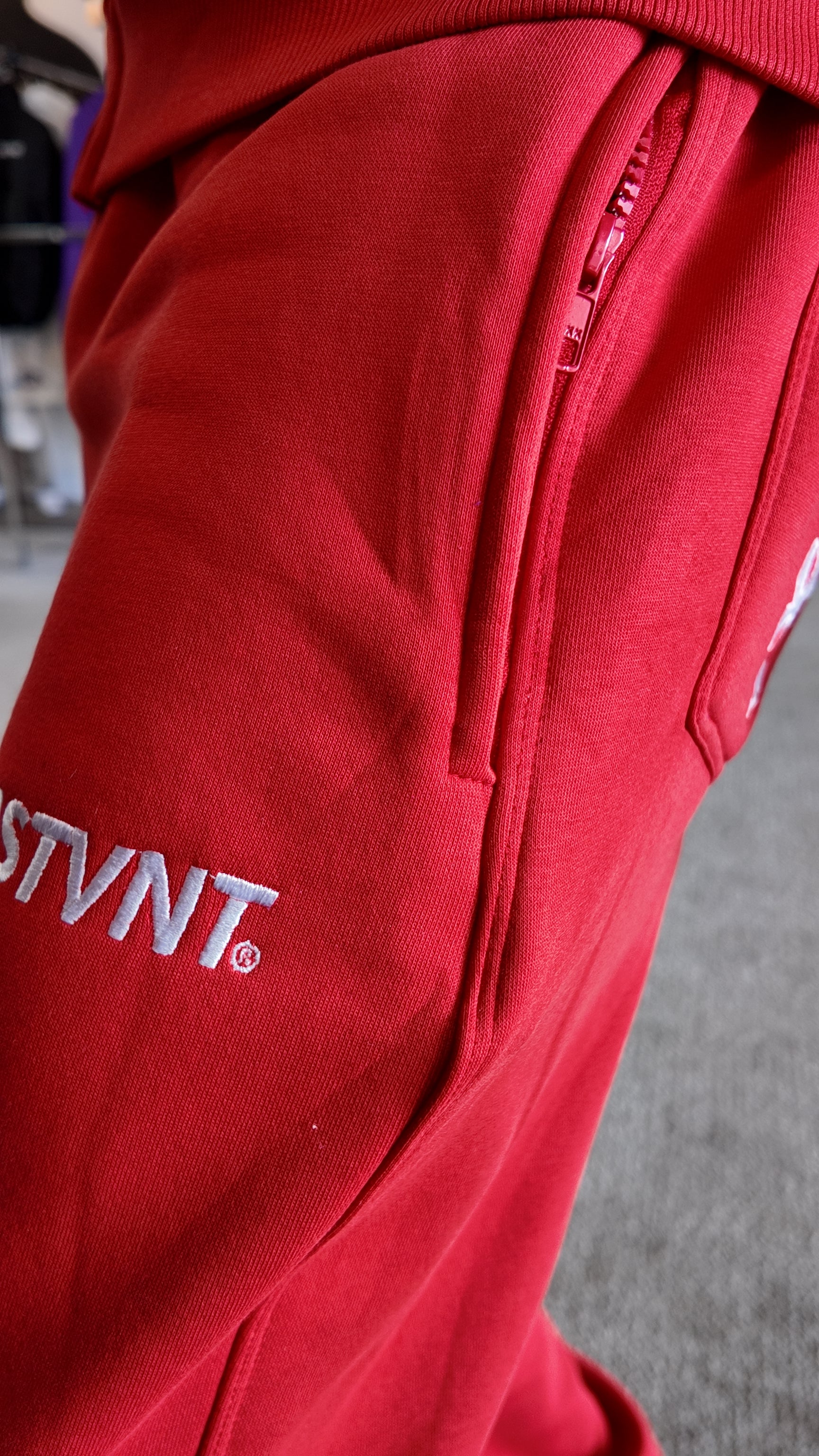 HEAVYWEIGHT Straight Leg Sweatpants