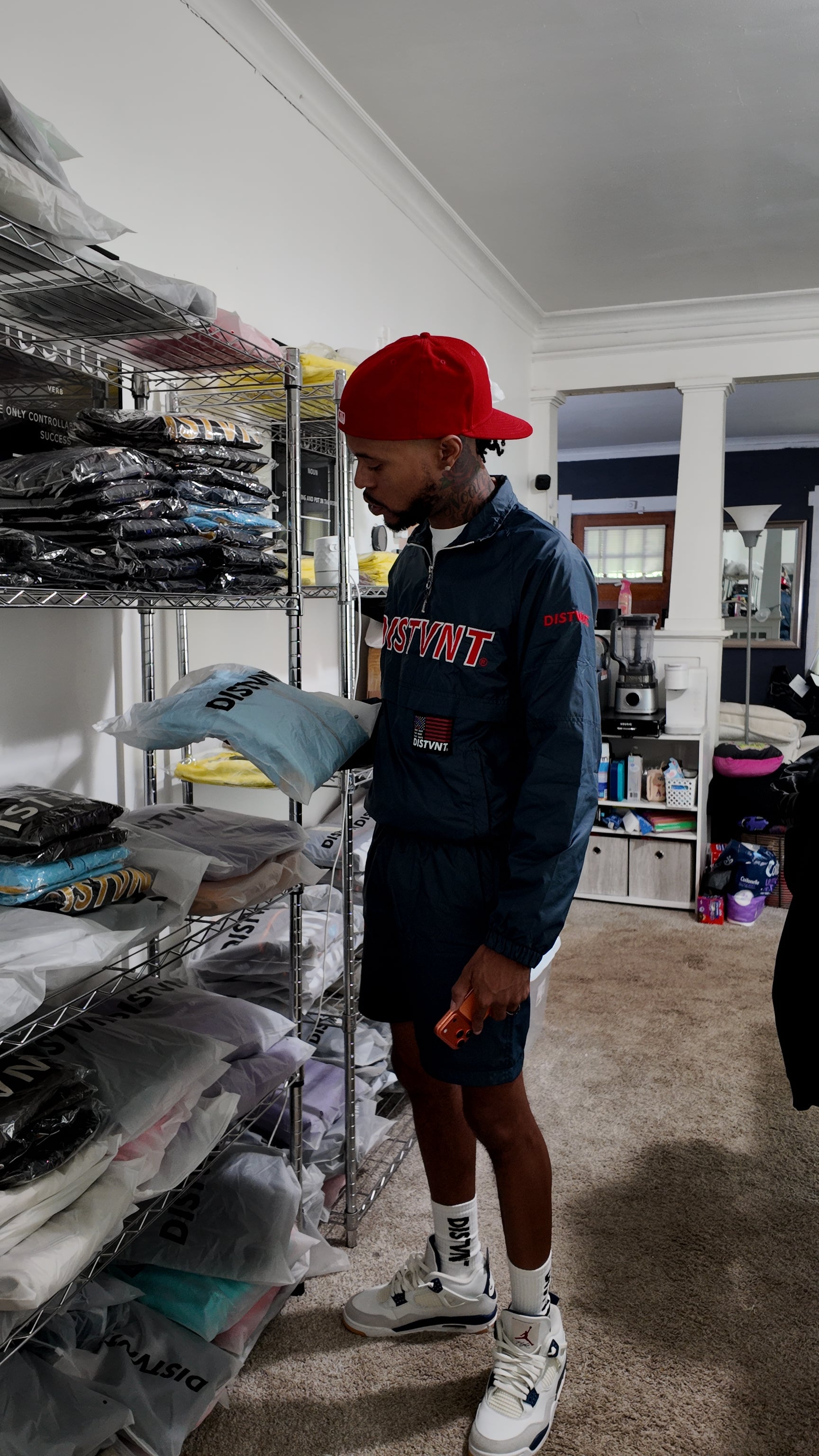 QUARTER-ZIP WINDBREAKER SHORT SET